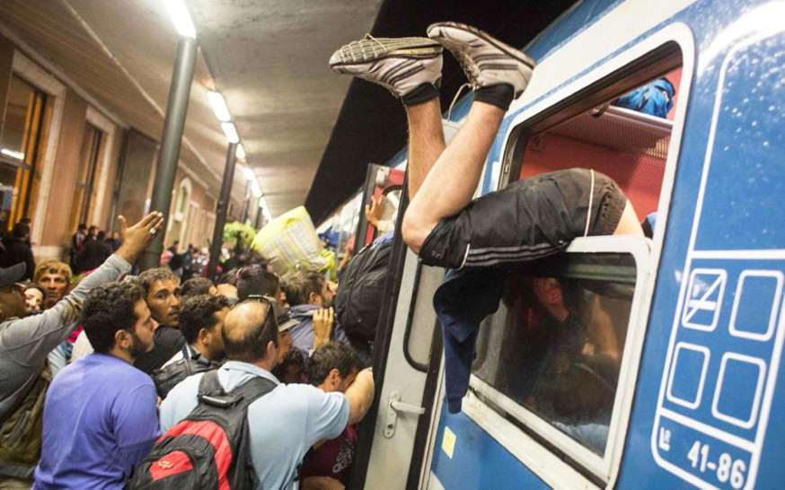 Η Τουρκία παραβιάζει τα δικαιώματα των μεταναστών